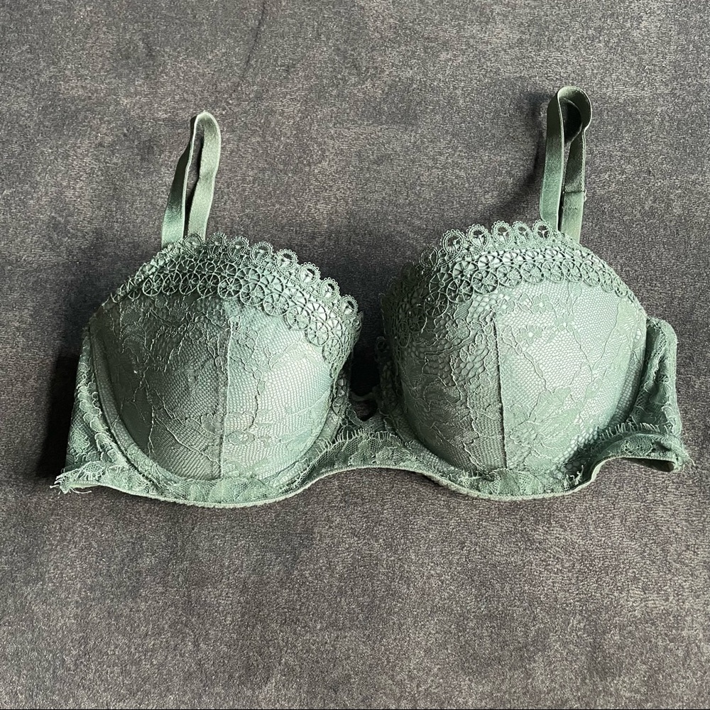 Victoria’s Secret Very Sexy Balconette Lace Bra